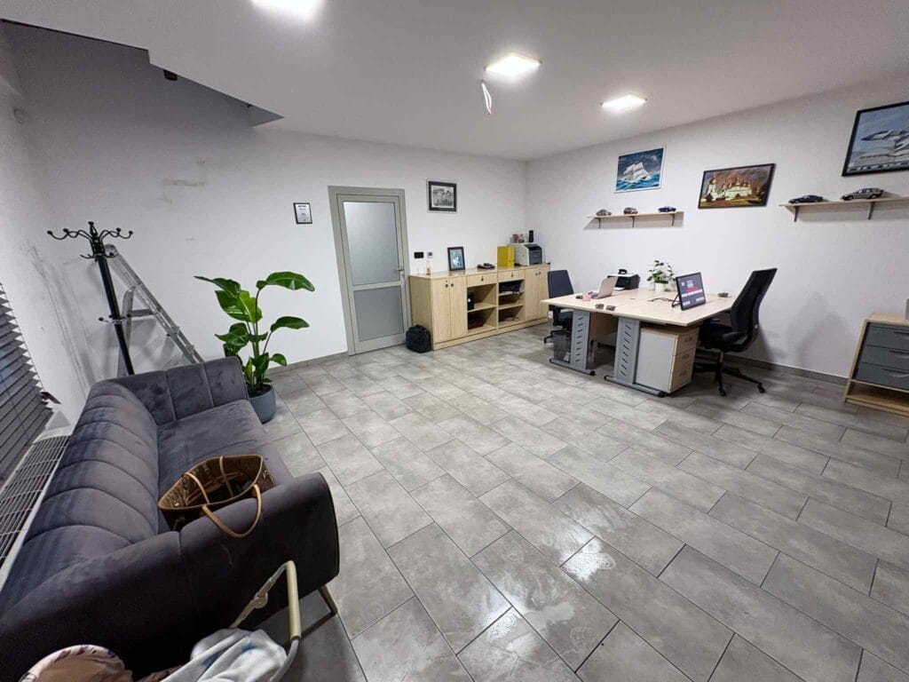 db78eafc 0fbc 430e 9a05 8f430e72b4f5